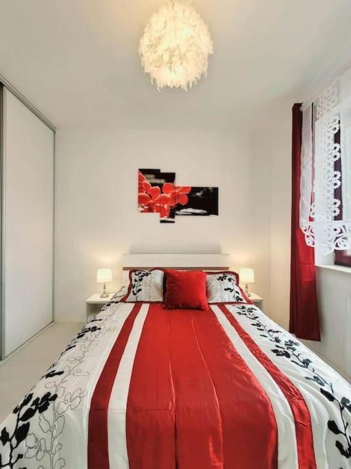 Apartment Sophie 3 Rooms, 2 Bathrooms, 8 Persons Krakow Bagian luar foto