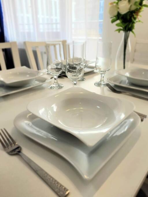 Apartment Sophie 3 Rooms, 2 Bathrooms, 8 Persons Krakow Bagian luar foto