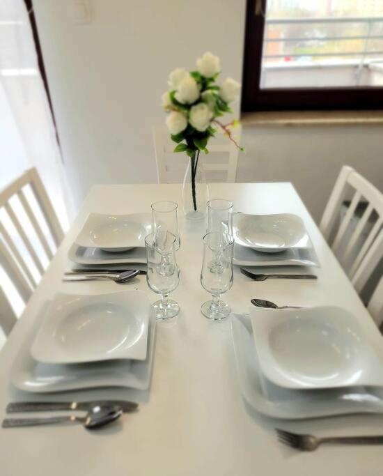 Apartment Sophie 3 Rooms, 2 Bathrooms, 8 Persons Krakow Bagian luar foto